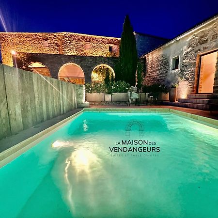 La Maison Des Vendangeurs - Table D'Hotes Le Soir Du Jeudi Au Dimanche- Jacuzzi - Balneo Spa - Acces Piscine Pour Toutes Les Chambres Sauf Studio Coquet- Piscine De Mai A Mi-Octobre Martignargues Exteriör bild