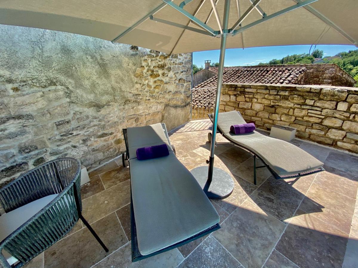 La Maison Des Vendangeurs - Table D'Hotes Le Soir Du Jeudi Au Dimanche- Jacuzzi - Balneo Spa - Acces Piscine Pour Toutes Les Chambres Sauf Studio Coquet- Piscine De Mai A Mi-Octobre Martignargues Exteriör bild