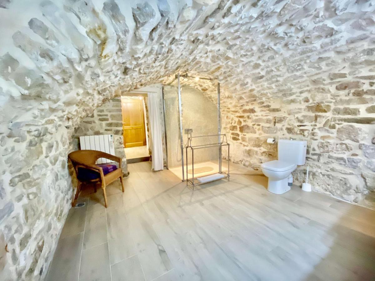 La Maison Des Vendangeurs - Table D'Hotes Le Soir Du Jeudi Au Dimanche- Jacuzzi - Balneo Spa - Acces Piscine Pour Toutes Les Chambres Sauf Studio Coquet- Piscine De Mai A Mi-Octobre Martignargues Exteriör bild