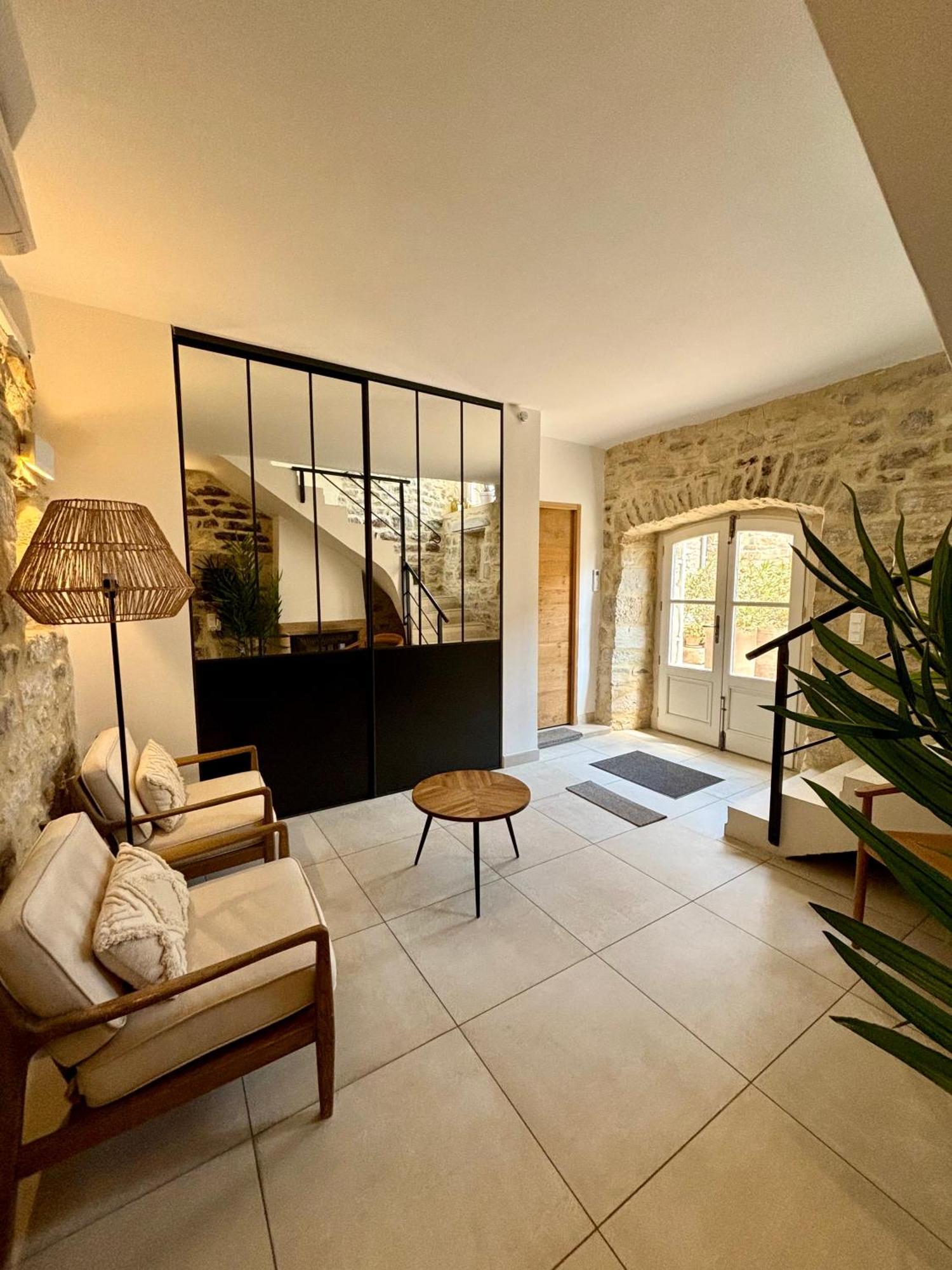 La Maison Des Vendangeurs - Table D'Hotes Le Soir Du Jeudi Au Dimanche- Jacuzzi - Balneo Spa - Acces Piscine Pour Toutes Les Chambres Sauf Studio Coquet- Piscine De Mai A Mi-Octobre Martignargues Exteriör bild