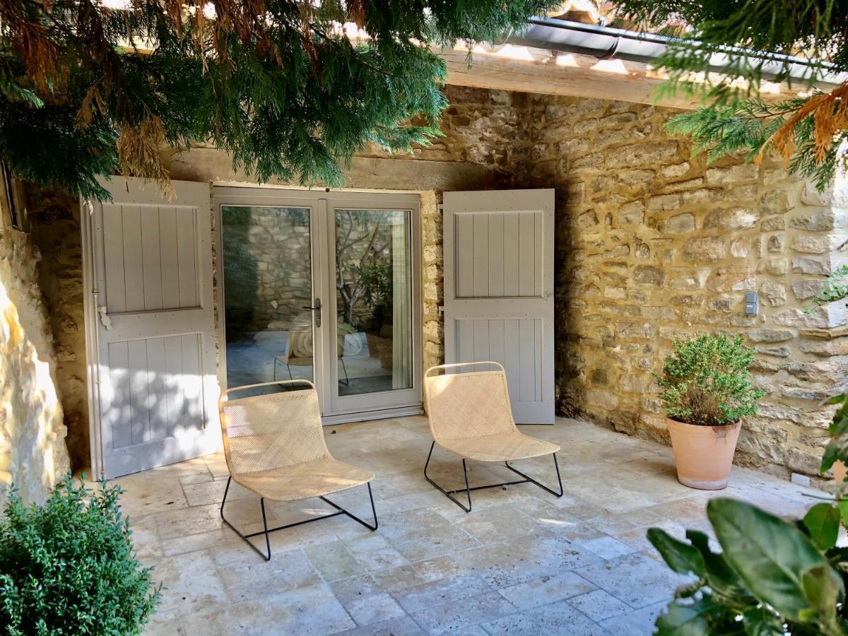 La Maison Des Vendangeurs - Table D'Hotes Le Soir Du Jeudi Au Dimanche- Jacuzzi - Balneo Spa - Acces Piscine Pour Toutes Les Chambres Sauf Studio Coquet- Piscine De Mai A Mi-Octobre Martignargues Exteriör bild